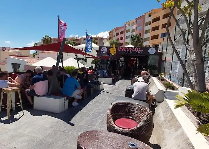 Apartment, Pool And Sea View 아파트 *