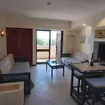 Apartment, Pool And Sea View Apartman